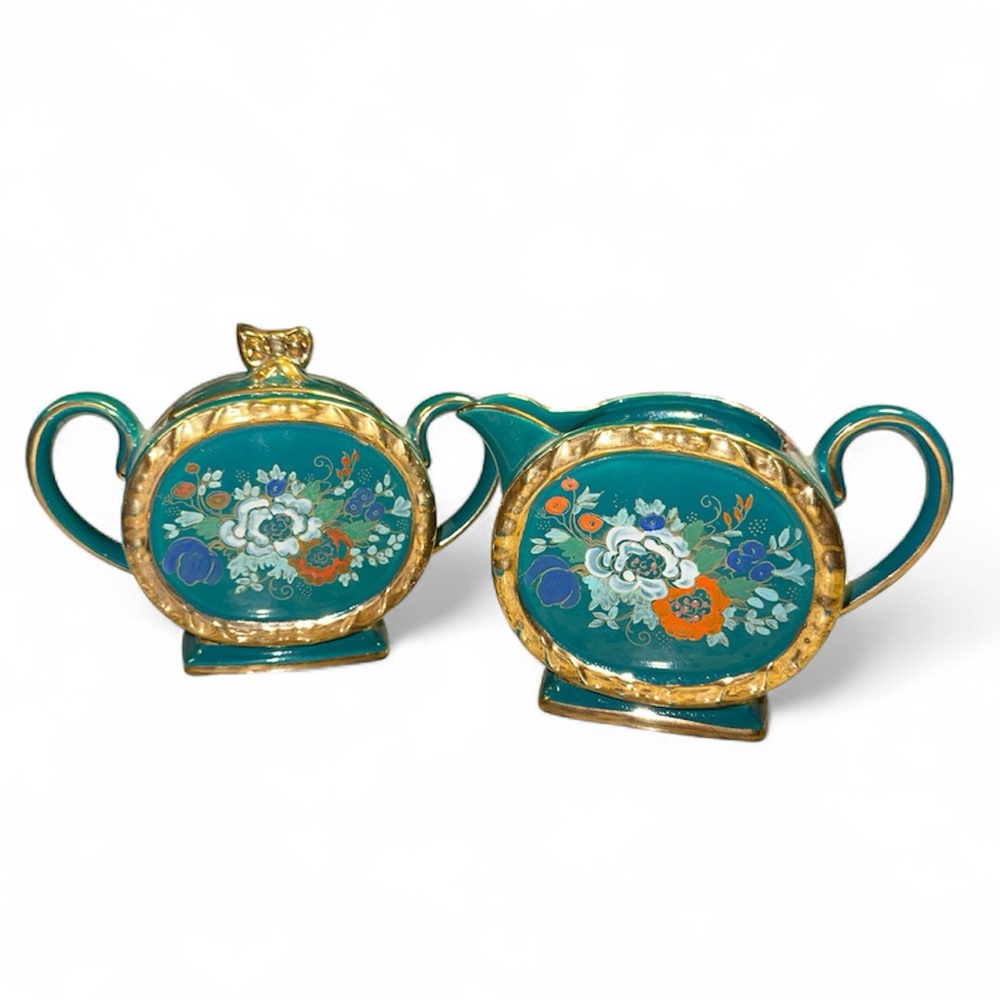 Vintage 2 Pc Sadler Emerald Barrel Shaped Creamer And Sugar Set